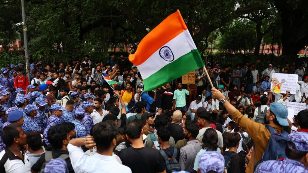 जंतर मंतर येथे आज घडल्या या नाट्यमय घडामोडी...  संपूर्ण देशाचे लागले लक्ष...