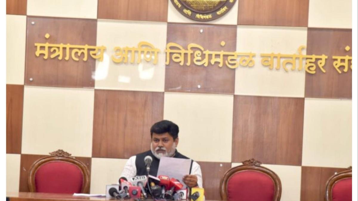 नाशकात चौथ्या विश्व मराठी संमेलनात होणार या दिग्गज साहित्यिकांचा सन्मान... मराठी भाषा मंत्र्यांची घोषणा...