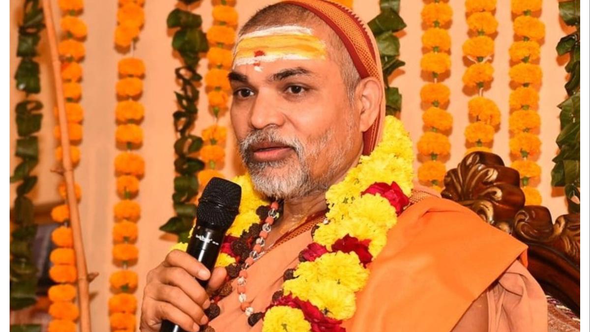 धक्कादायक...  शंकराचार्य स्वामी अविमुक्तेश्वरानंद सरस्वती यांच्यावर लैंगिक शोषणाचे आरोप... गुन्हा दाखल...