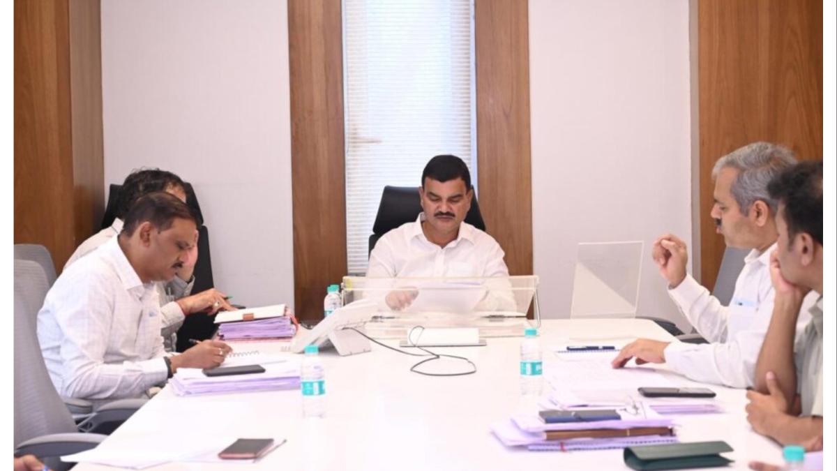 पीक विमा नुकसान भरपाईबाबत कृषी मंत्र्यांनी दिले हे आदेश...