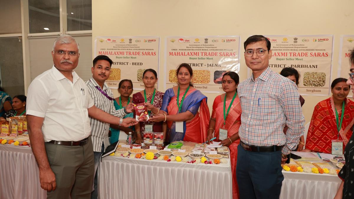 या संमेलनात ५.५० कोटींची उलाढाल... २६७ टन शेतमालाची थेट विक्री...