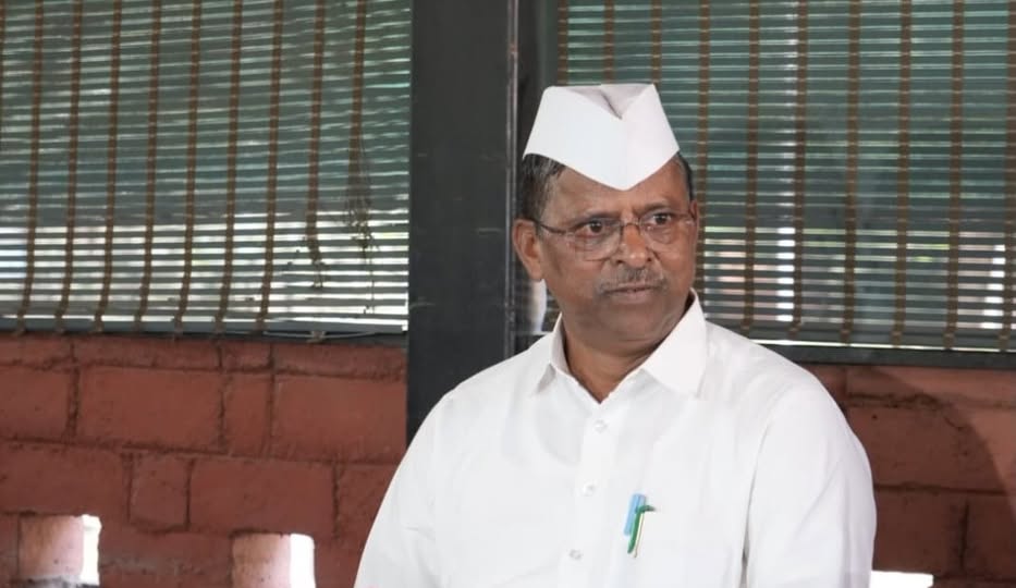 न्यू इयर सेलिब्रेशन... हॉटेल्स तपासणीबाबत मंत्री नरहरी झिरवाळ यांनी दिले हे निर्देश