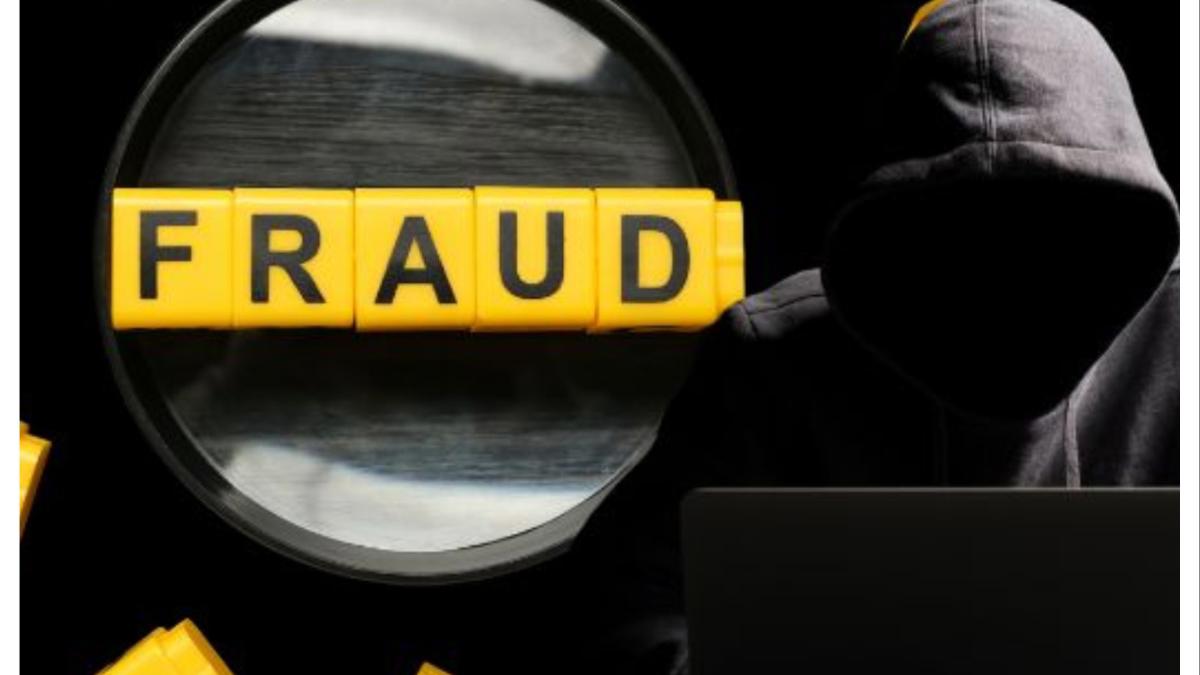 नाशिकमध्ये कोट्यवधींचा घोटाळा... ४९ जमीन मालक आणि विकासकांवर गुन्हे दाखल...