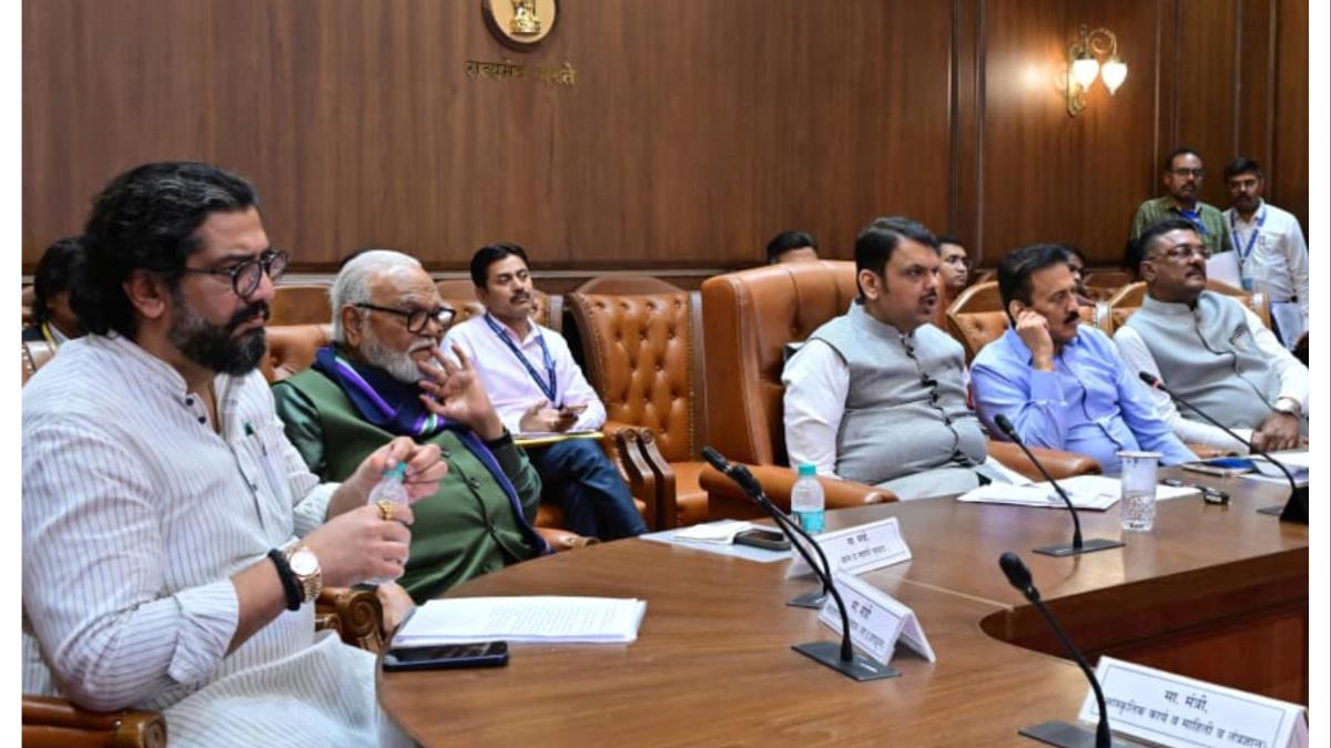 सिंहस्थ कुंभमेळा शिखर समितीची बैठक... मंत्री छगन भुजबळ यांनी केल्या या मागण्या...