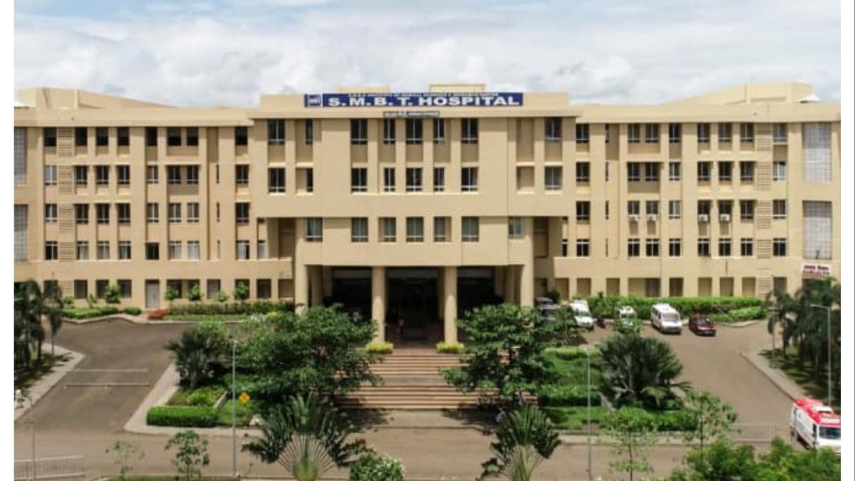 १६ वर्षांच्या मुलीवर गुंतागुंतीची यकृत कर्करोग शस्त्रक्रिया यशस्वी...