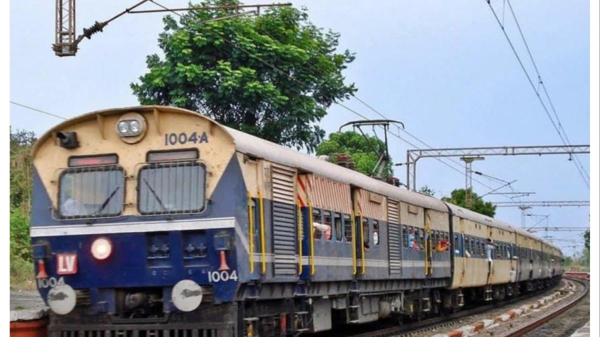 बडनेरा-नाशिक रोड 'मेमू' रेल्वेबाबत मोठा निर्णय...