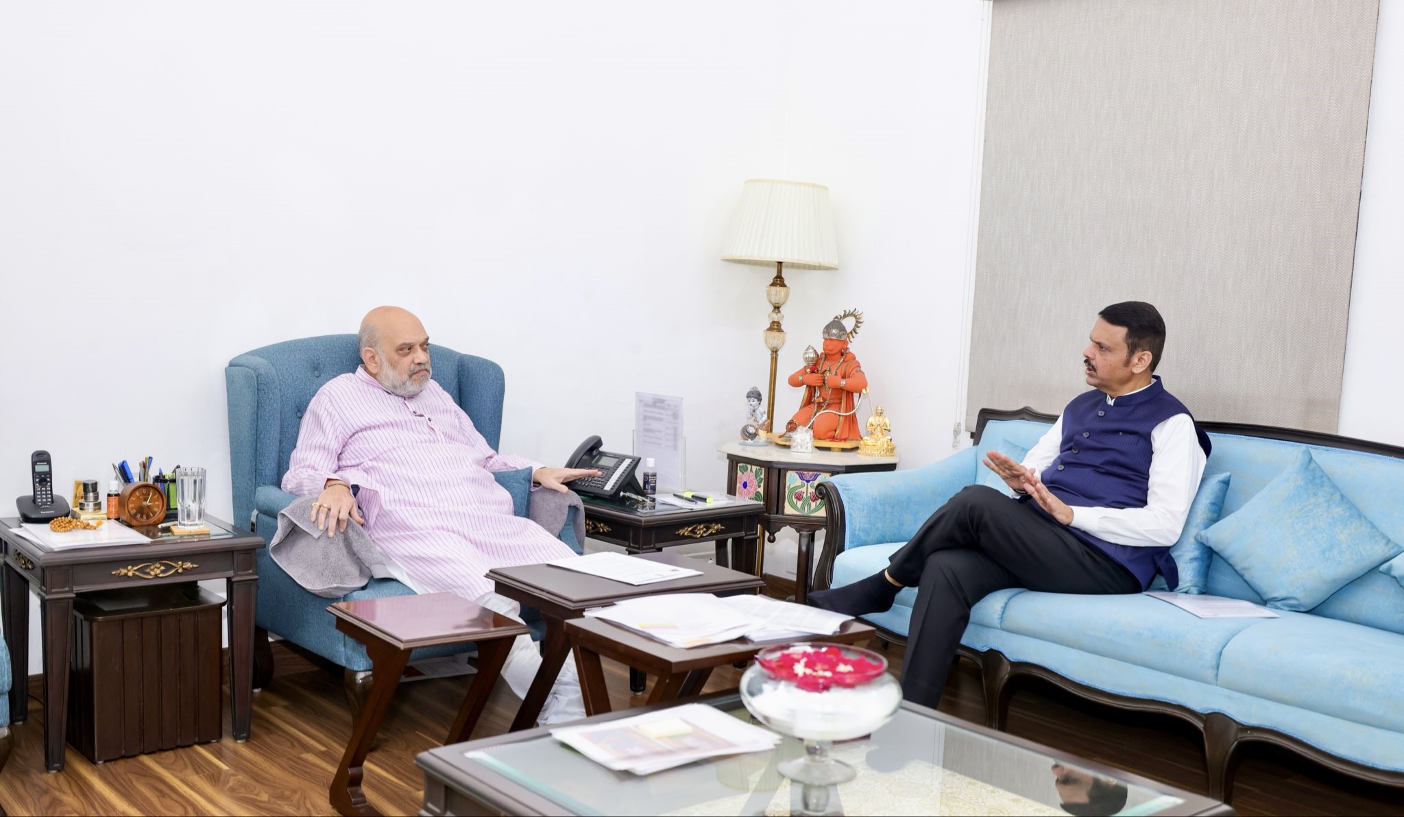 मुख्यमंत्री फडणवीसांनी दिल्लीत घेतली अमित शहांची भेट...  काय झाली चर्चा?