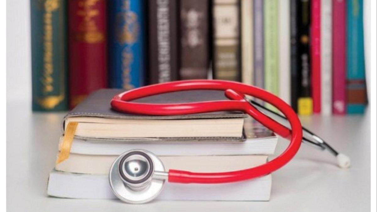 वैद्यकीय शिक्षणाचे नवे पर्व...  'या' जिल्ह्यांना मिळणार अत्याधुनिक यंत्रसामुग्री आणि नर्सिंग महाविद्यालये...