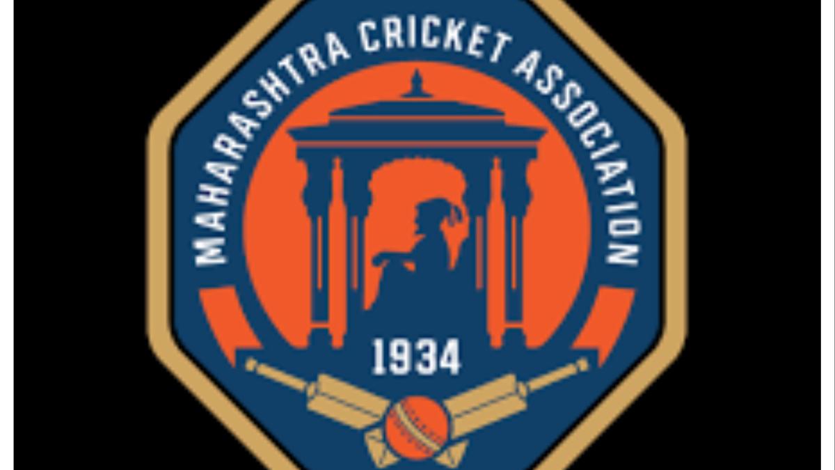 नाशिकच्या महिला व १६ वर्षांखालील क्रिकेट संघाची विजयी घोडदौड.. या खेळाडूंची दमदार कामगिरी...