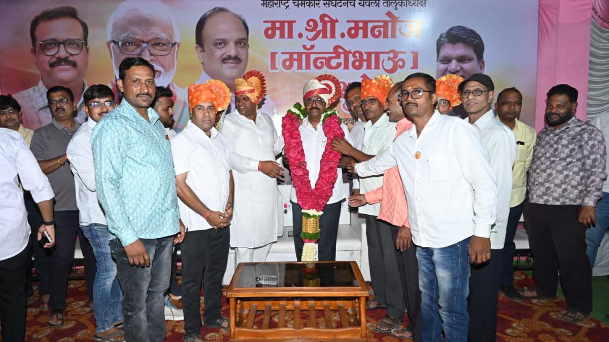 माजी खासदार समीर भुजबळ यांच्या उपस्थितीत शिवसेना शहर प्रमुख मनोज मथुरे यांचा राष्ट्रवादी काँग्रेसमध्ये प्रवेश... 