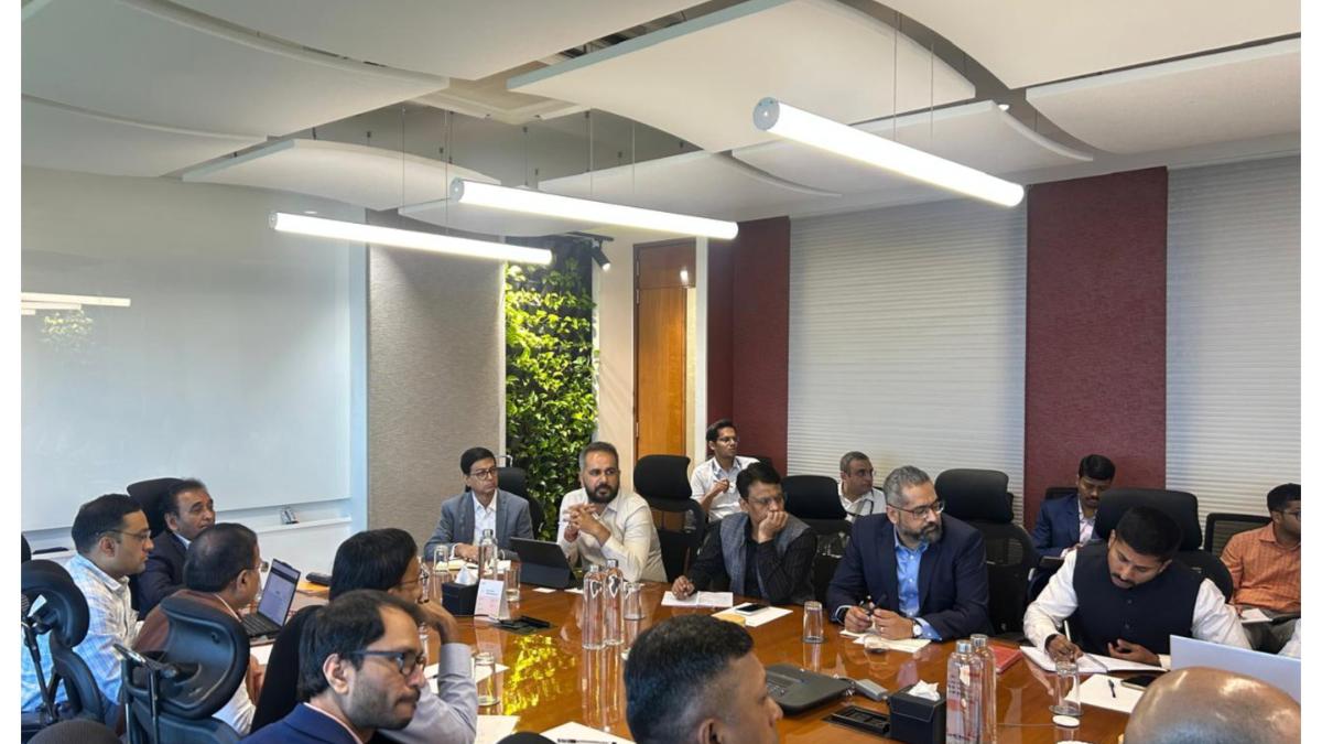 कुंभमेळा होणार हायटेक... एआय, ५००० हून अधिक सीसीटीव्ही आणि ड्रोन... गुगल, मेटा आणि मायक्रोसॉफ्टचीही मदत...