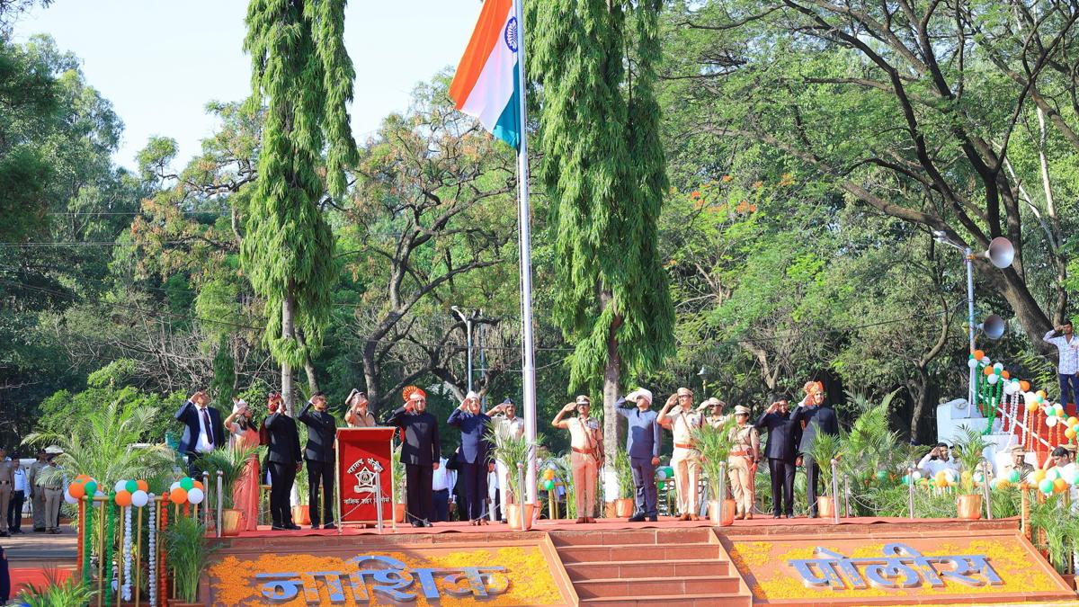 कुंभमेळ्याची सर्व विकास कामे कधी पूर्ण होणार?   मंत्री गिरीश महाजन यांनी तारीखच सांगून टाकली...