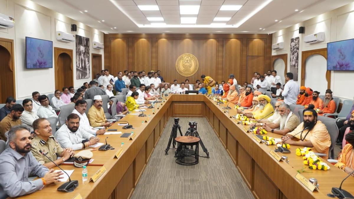 कुंभमेळा ध्वजारोहणाचा मुहूर्त ठरला...  कुणाच्या हस्ते होणार?  अशी राहणार जय्यत तयारी...