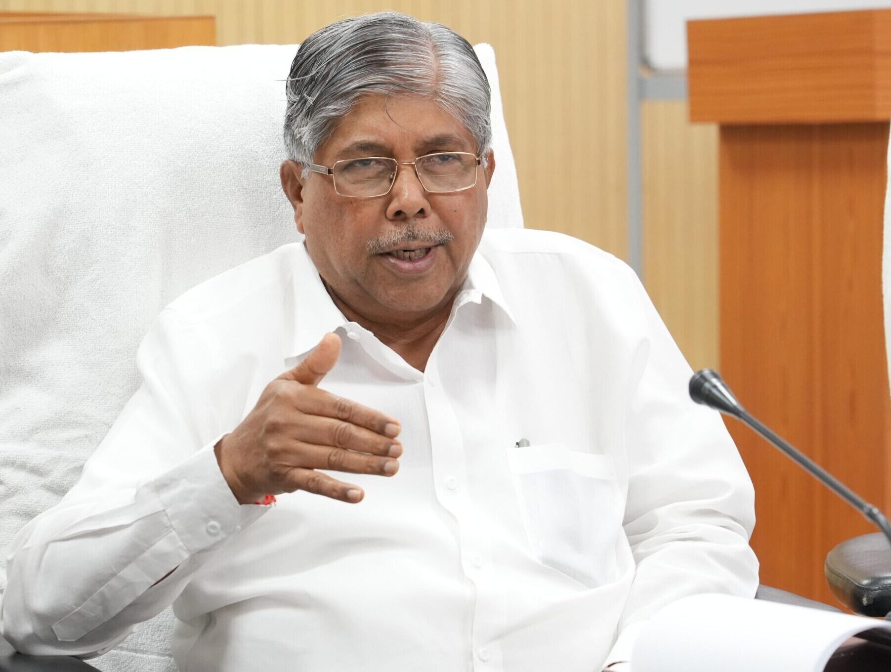 दुष्काळी परिस्थिती...  उच्च शिक्षण घेणाऱ्या विद्यार्थ्यांना काय लाभ होणार?