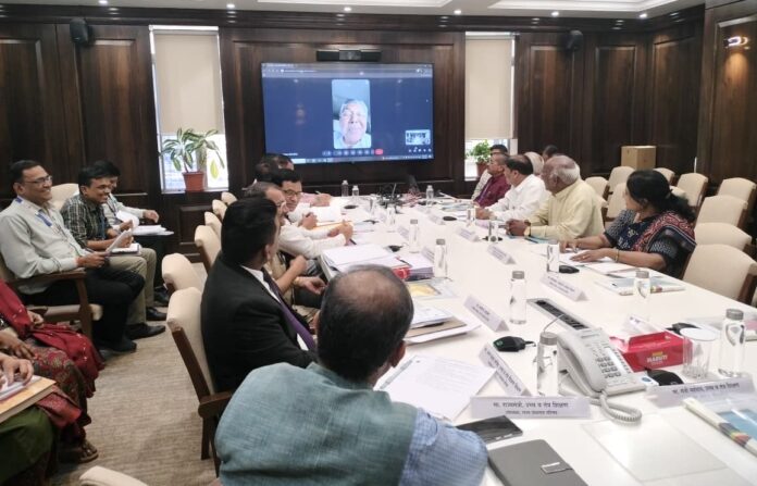 १६ वर्षांनंतर राज्य ग्रंथालय परिषद गठीत... पहिल्याच परिषदेत झाले हे महत्वाचे निर्णय...