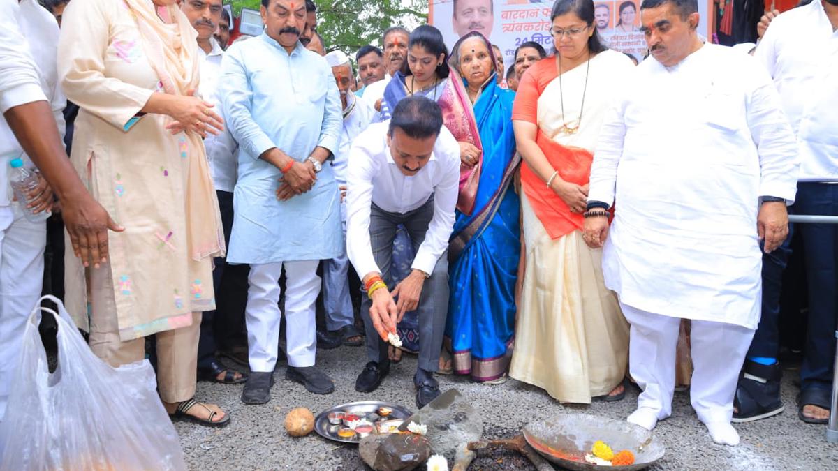 नाशिकचा हा रस्ता आता फोडणार...  ६६ कोटी खर्चून होणार २४ मीटरचा...  किती महिने काम चालणार?
