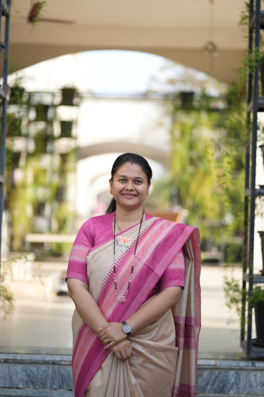 नाशिक महानगरपालिकेतील सर्वात तरुण नगरसेवक ठरल्या ऐश्वर्या लाड जेजुरकर 