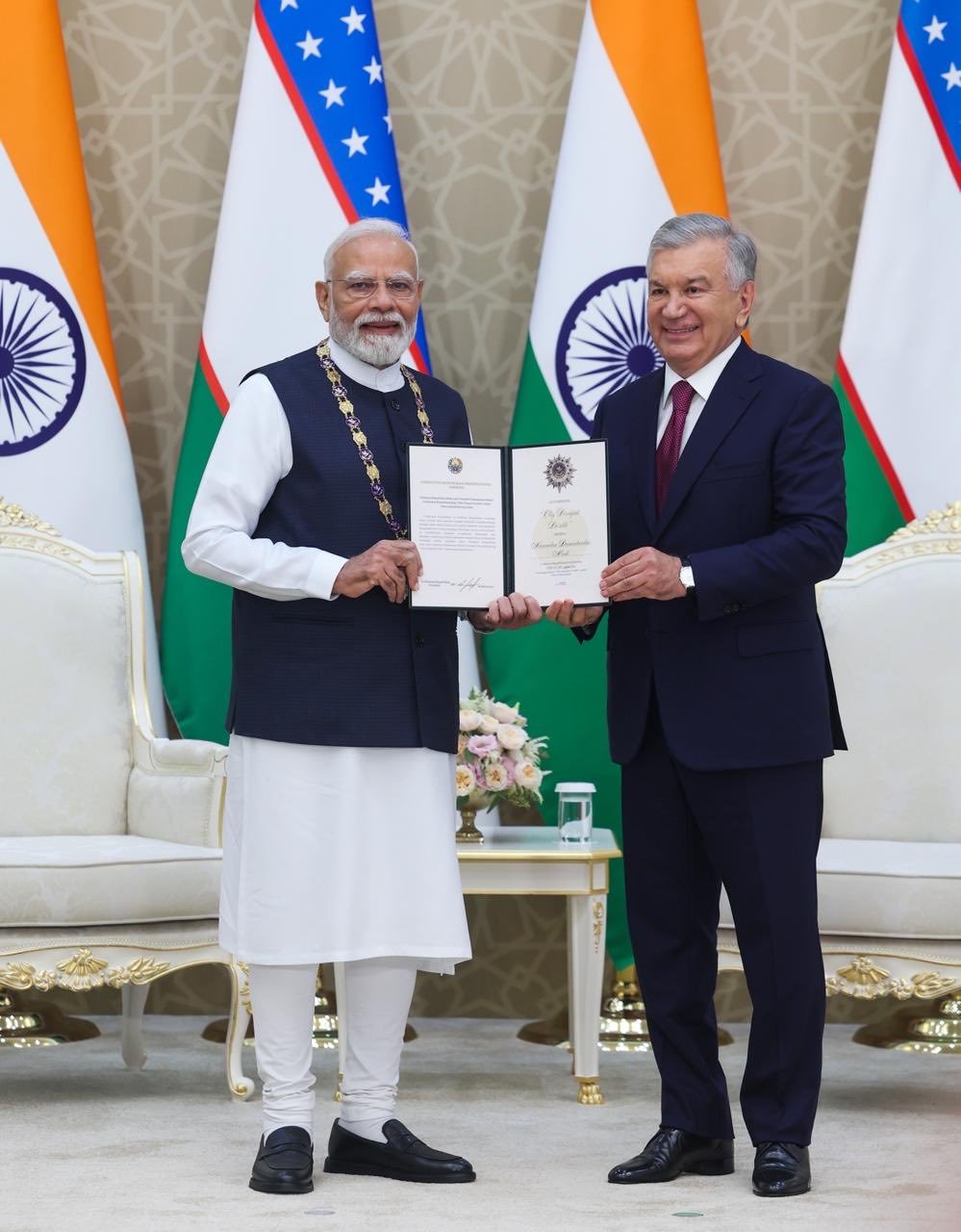 उझबेकिस्तानने पंतप्रधान मोदींना दिला हा सर्वोच्च पुरस्कार...  आजवर इतक्या देशांनी केला गौरव...