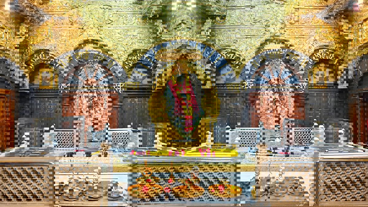 शिर्डी साई परिक्रमेत यावर पूर्णपणे बंदी... 