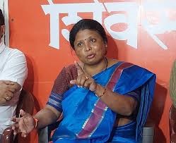 तुम्ही तर 'हिंदुत्वा'साठी त्याग केला होता ना, सत्तार भाई? सत्तारांच्या नाराजीवर अंधारेंची खोचक पोस्ट व्हायरल...