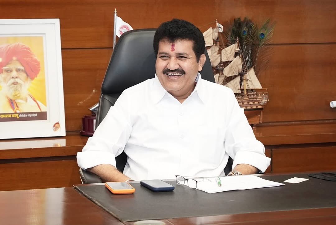 या विभागाच्या सरकारी अधिकाऱ्यांसाठी आता प्रशिक्षण अनिवार्य... राज्य सरकारचा महत्त्वपूर्ण निर्णय...