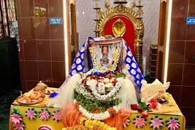 नाशिककरांना स्वामी चरणांच्या दर्शनाची पर्वणी...  अक्कलकोट स्वामी समर्थ महाराजांच्या पादुका ५ दिवस नाशिकमध्ये...