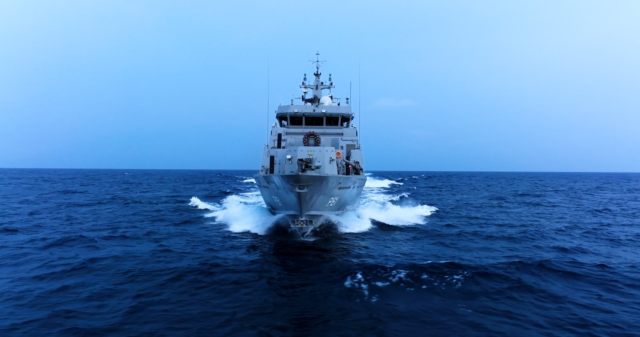 आकाराने लहान, पण प्रहार करण्यात अत्यंत शक्तिशाली...  स्वदेशी बनावटीची ही युद्धनौका तयार...  शत्रूला भरणार धडकी...